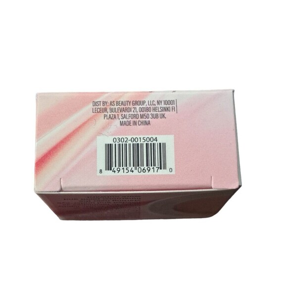 Mally Stress Less Performance Concealer MEDIUM 0.14oz NEW in Box - Picture 3 of 4